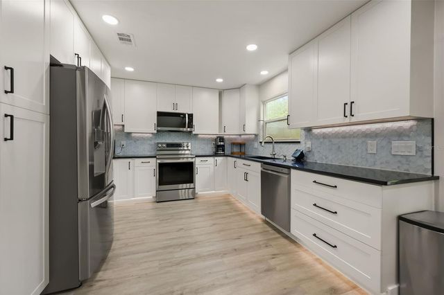 10545 SAILAWAY LANE, Orlando, FL 32825