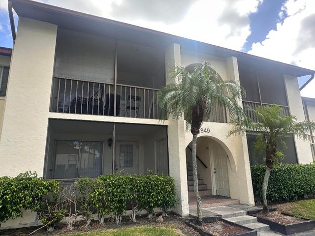 4759 Sable Pine Circle Circle A1, West Palm Beach, FL 33417