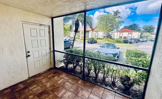 4759 Sable Pine Circle Circle A1, West Palm Beach, FL 33417
