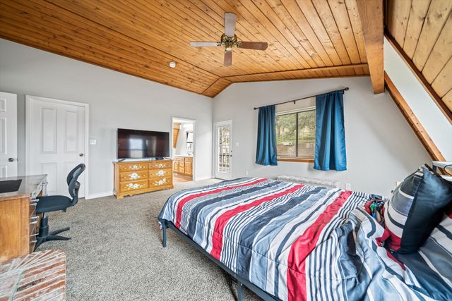 18249 Alps Drive, Tehachapi, CA 93561