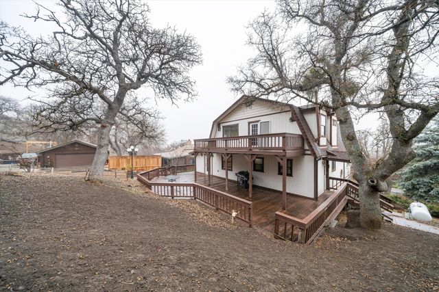 18249 Alps Drive, Tehachapi, CA 93561