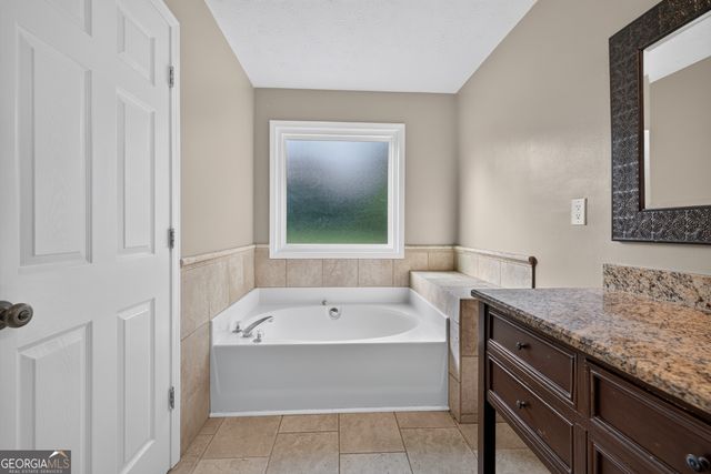 2337 Hartley Court, Statham, GA 30666