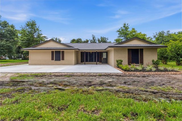 18079 County Road 463, Brazoria, TX 77422