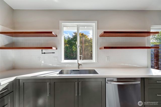 6026 52nd Street NE, Marysville, WA 98270