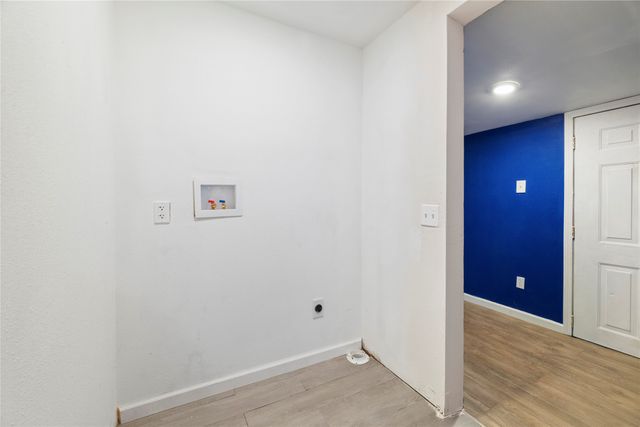 269 Lake Shadow Circle, Mabank, TX 75156