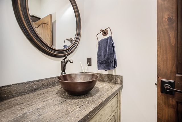 4574 34th Street, Zeeland, MI 49464