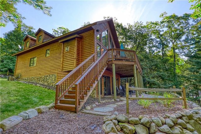 15870W Tanager Trail, Hayward, WI 54843