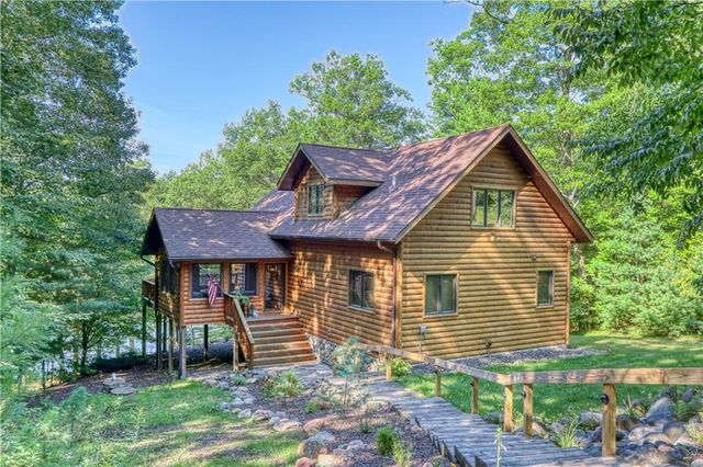 15870W Tanager Trail, Hayward, WI 54843