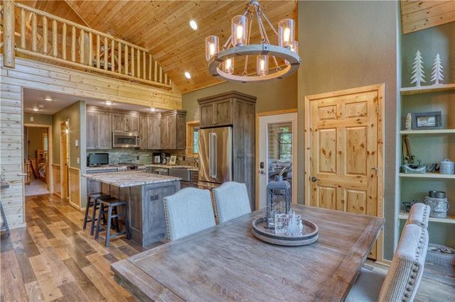 15870W Tanager Trail, Hayward, WI 54843