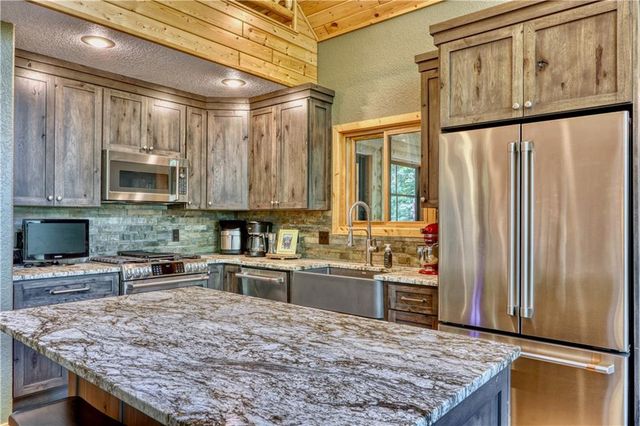 15870W Tanager Trail, Hayward, WI 54843