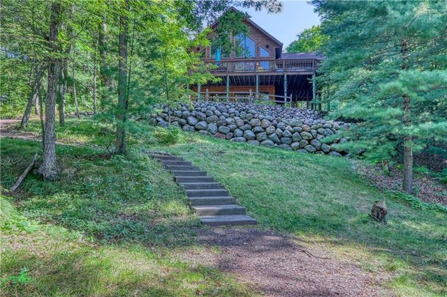 15870W Tanager Trail, Hayward, WI 54843