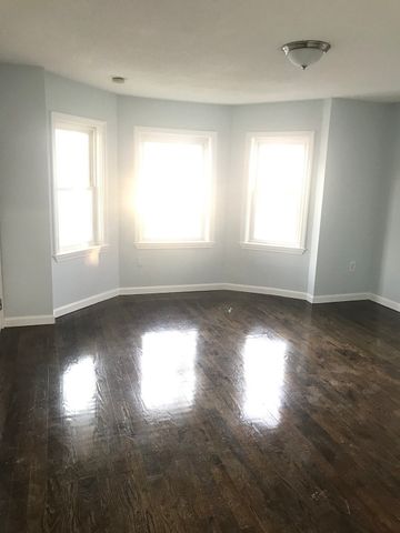 806 Warren Ave 1, Brockton, MA 02301