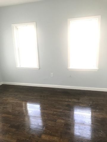 806 Warren Ave 1, Brockton, MA 02301