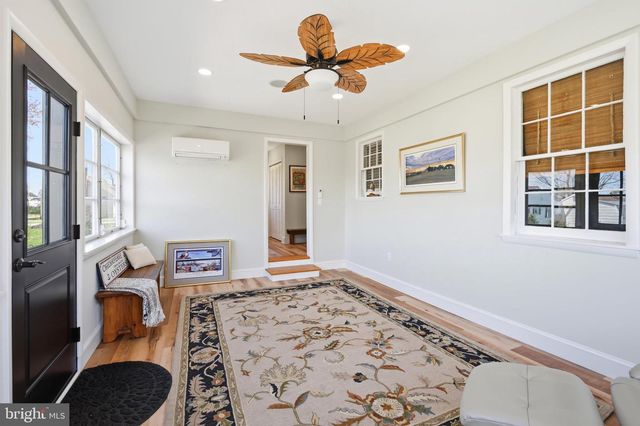 21560 CHICKEN POINT RD, Tilghman, MD 21671
