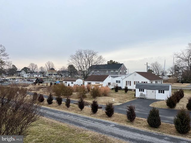 21560 CHICKEN POINT RD, Tilghman, MD 21671