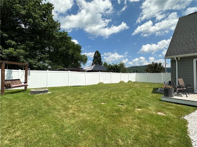 187 Seaward Avenue, Bradford City, PA 16701