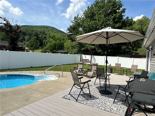 187 Seaward Avenue, Bradford City, PA 16701