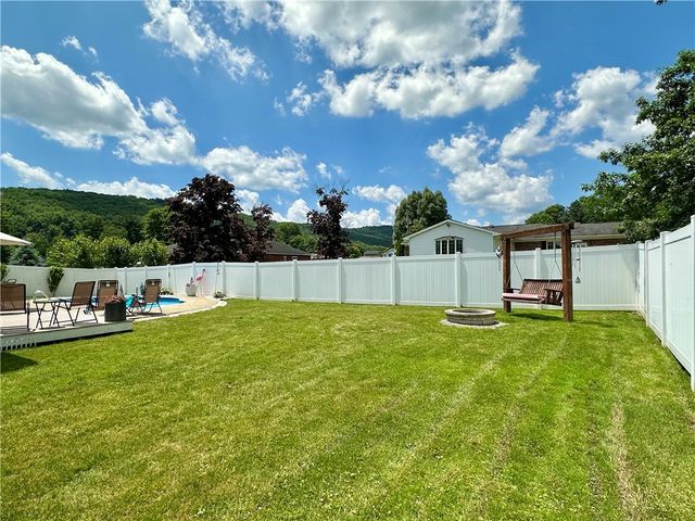 187 Seaward Avenue, Bradford City, PA 16701