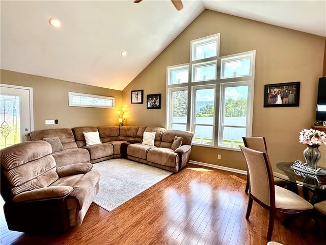 187 Seaward Avenue, Bradford City, PA 16701