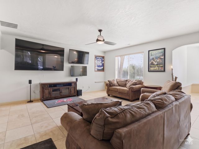 7967 S Rafael Way, Boise, ID 83709