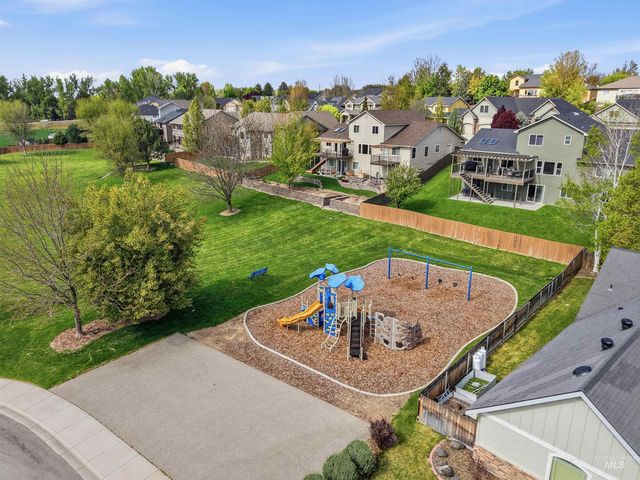 7967 S Rafael Way, Boise, ID 83709