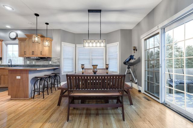 51265 Enchanted Oak Court, South Bend, IN 46628