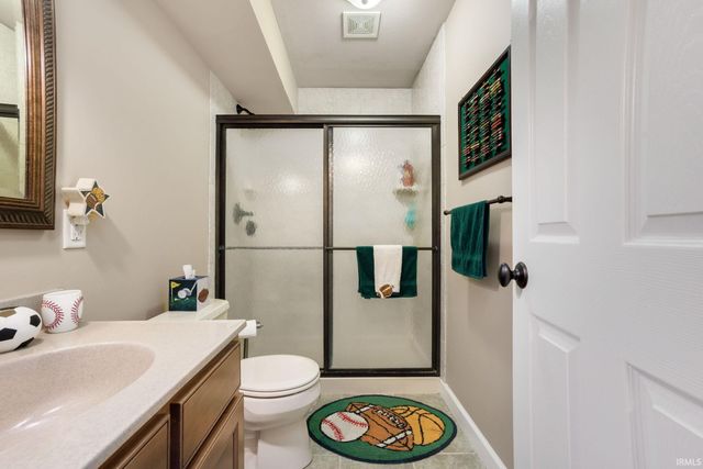 51265 Enchanted Oak Court, South Bend, IN 46628