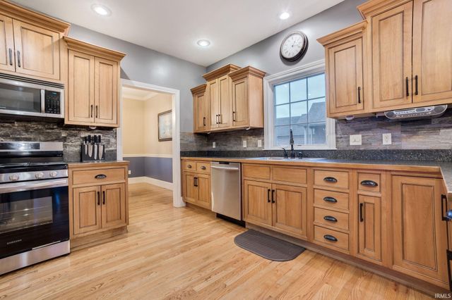 51265 Enchanted Oak Court, South Bend, IN 46628