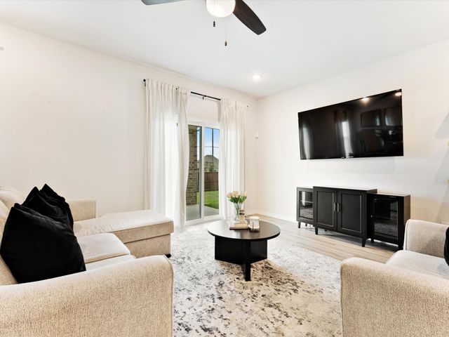 1141 GARDEN GROVE Lane, Forney, TX 75126