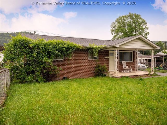 5225 Midland Drive, Charleston, WV 25306