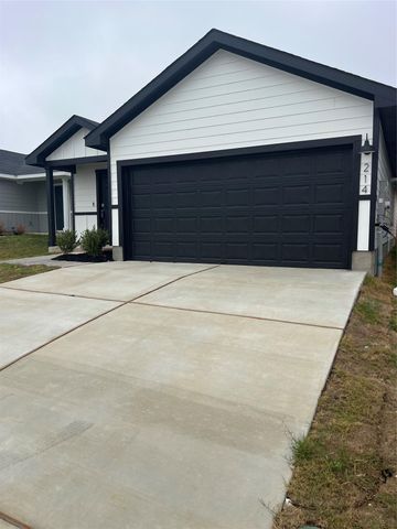 214 Alkali DR, Buda, TX 78610