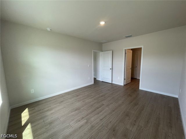 920 NE 10th ST, Cape Coral, FL 33909