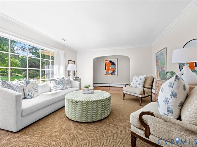 216 Ross Rd, Henrico, VA 23229