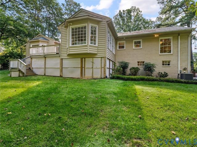 216 Ross Rd, Henrico, VA 23229