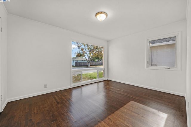 17137 Via Alamitos, San Lorenzo, CA 94580