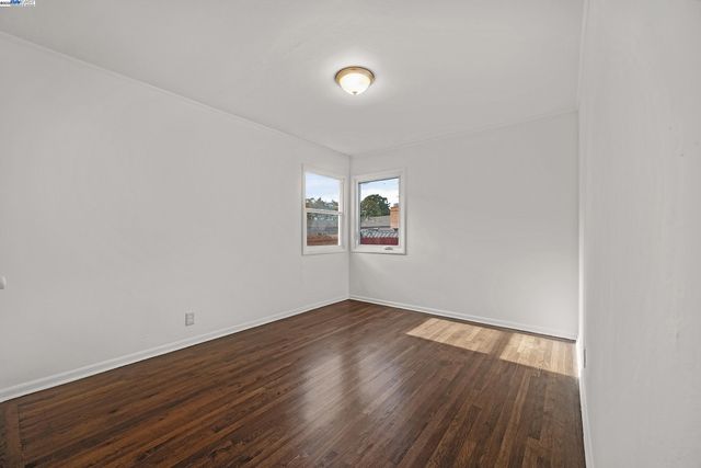 17137 Via Alamitos, San Lorenzo, CA 94580