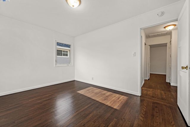 17137 Via Alamitos, San Lorenzo, CA 94580