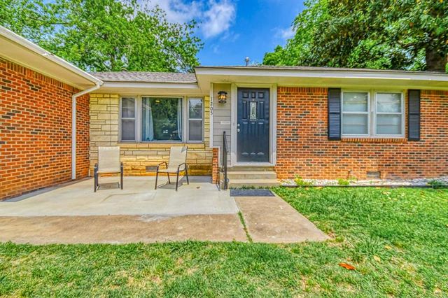 1205 Westlawn Drive, Norman, OK 73069
