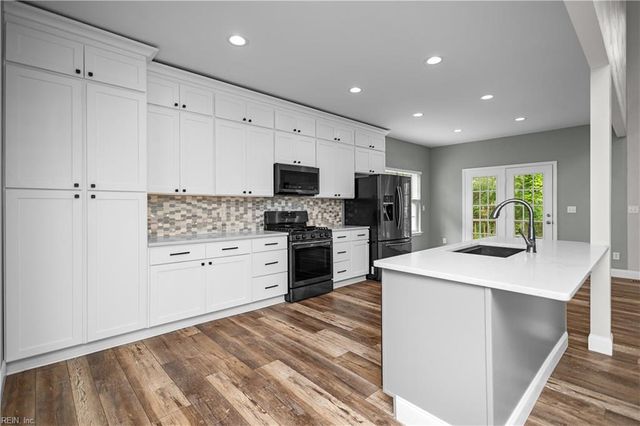 200 Pine Island QUAY, Chesapeake, VA 23322