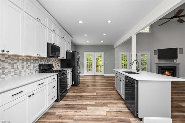 200 Pine Island QUAY, Chesapeake, VA 23322