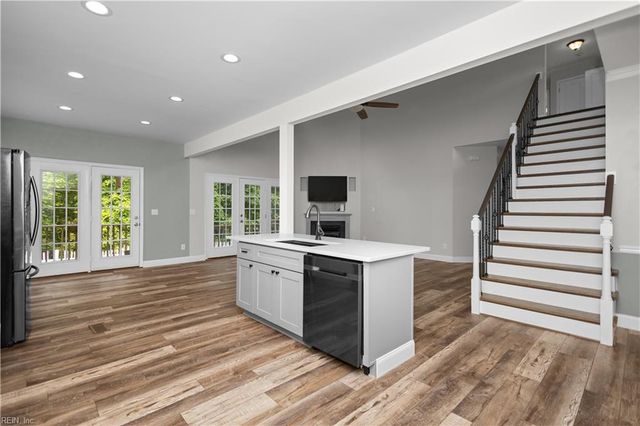 200 Pine Island QUAY, Chesapeake, VA 23322