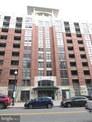 1021 N GARFIELD ST #318, Arlington, VA 22201