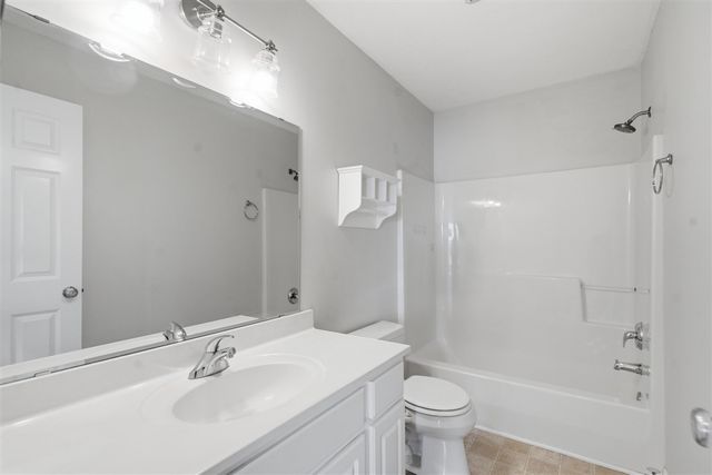 5251 Stapleton Drive, Kalamazoo, MI 49009