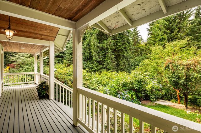 825 204th Drive SE, Snohomish, WA 98290