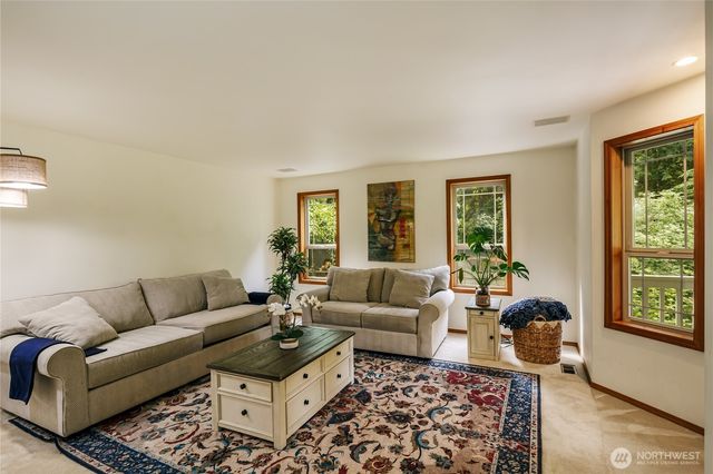 825 204th Drive SE, Snohomish, WA 98290