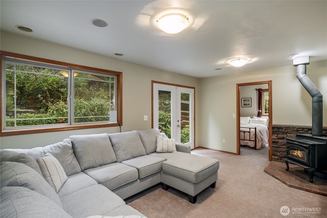 825 204th Drive SE, Snohomish, WA 98290
