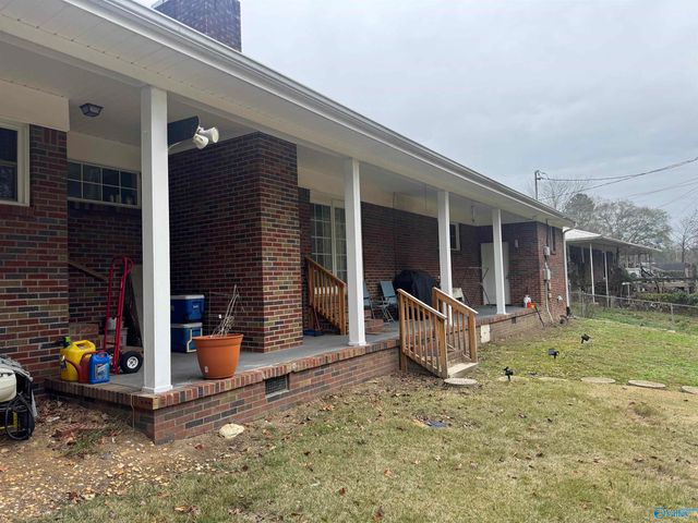 239 NW Hampton Road NW, Hartselle, AL 35640