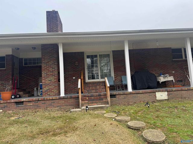 239 NW Hampton Road NW, Hartselle, AL 35640