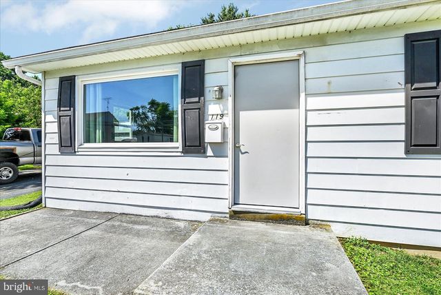119 BECK MILL RD, Hanover, PA 17331