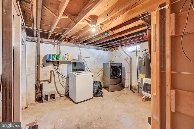 119 BECK MILL RD, Hanover, PA 17331